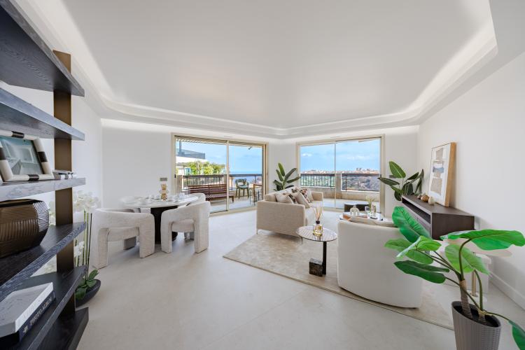 3 PIECES RENOVÉ AVEC VUE MER