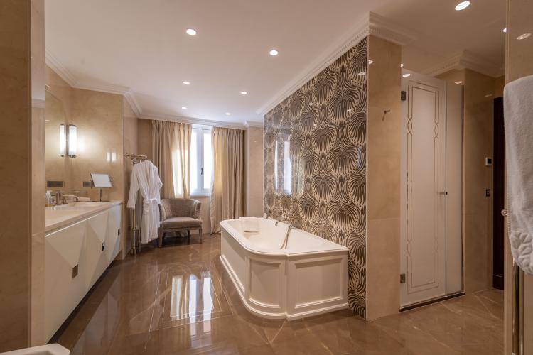 VILLA DE ROME - Appartement de maître - Vue mer