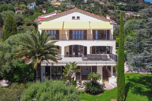 VILLA AU HAMEAU - VUE MER - PRESTATION HAUT DE GAMME