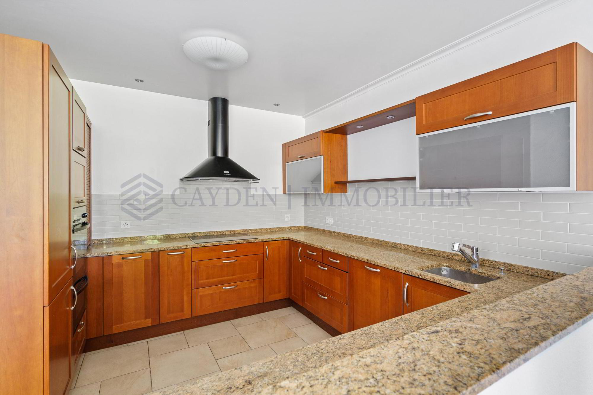 HmDeR_lookmove_235032362_6.jpg