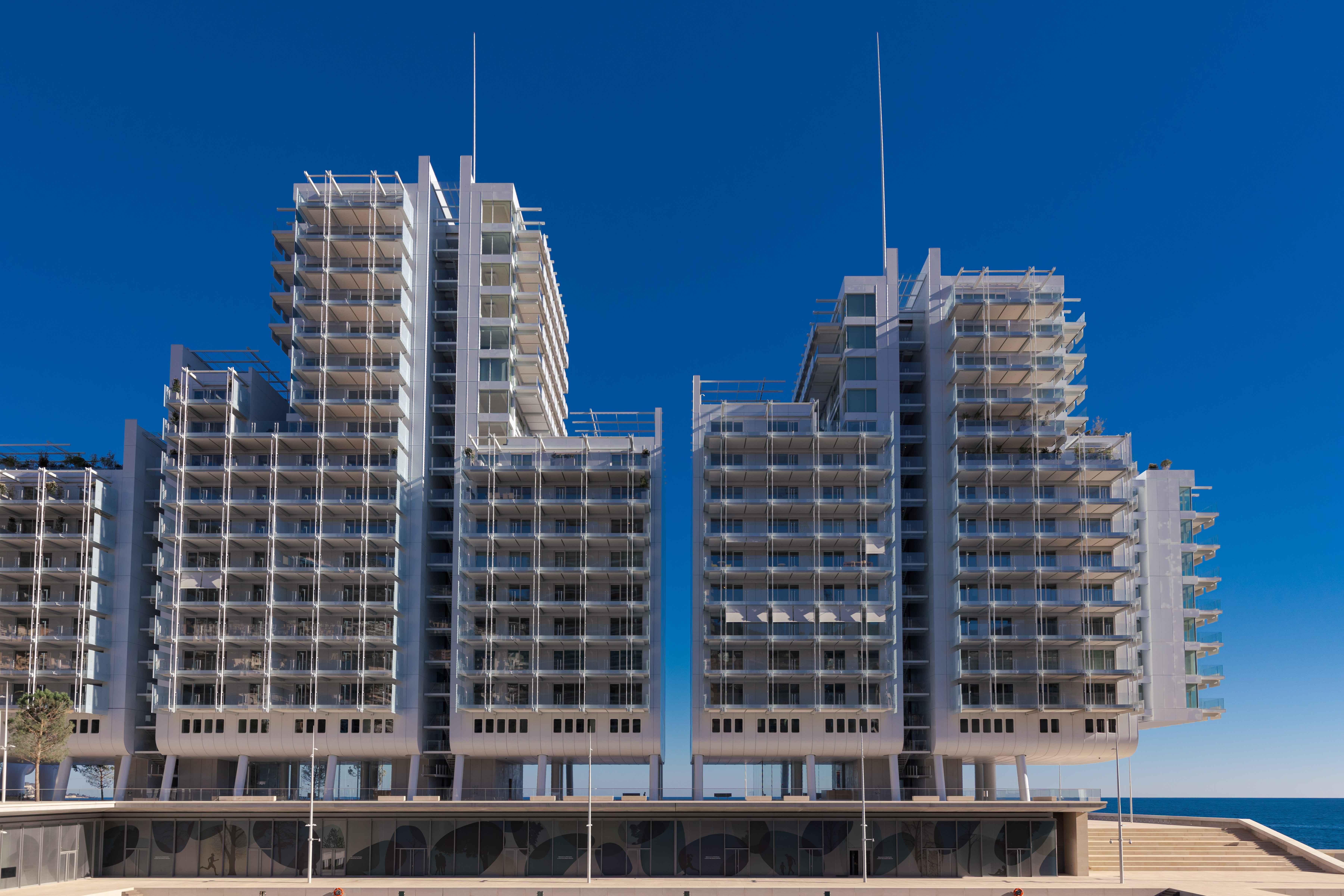 LUXUEUX 4 PIÈCES VUE MER ET MARINA