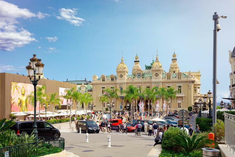 LUXUEUX FULL FLOOR - CARRE D'OR