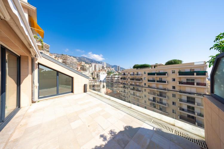 MAGNIFIQUE 3 CHAMBRES RÉNOVÉ