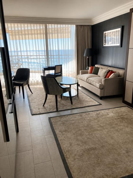 FAIRMONT RÉSIDENCE - Studio de luxe meublé en location avec vue sur la mer