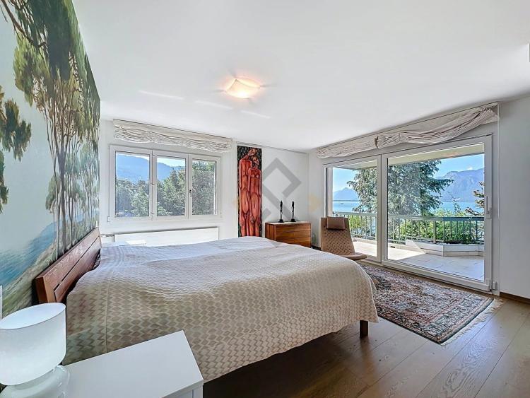 Opportunité Rare - duplex 6.5 pces "les pieds dans l'eau"