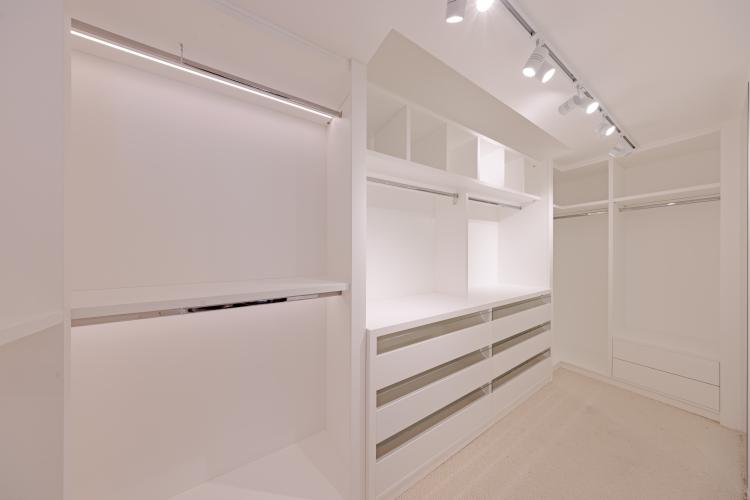 MAGNIFIQUE PENTHOUSE RENOVE