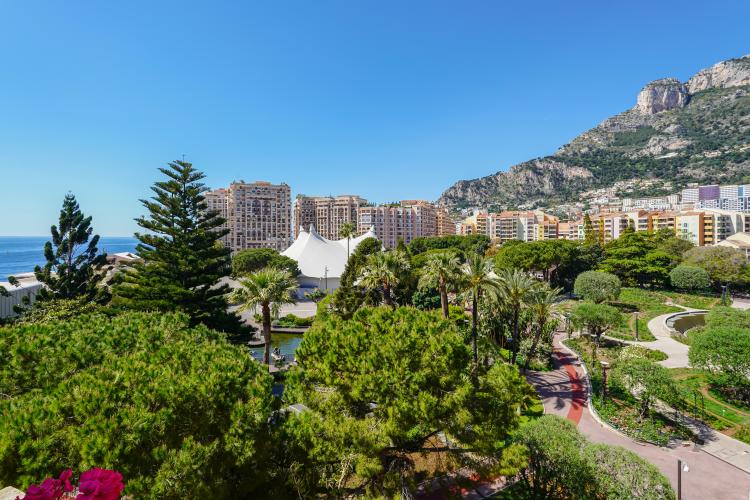 ktMn7_vue-fontvieille-valeri-agency-monaco-1776355255.jpg