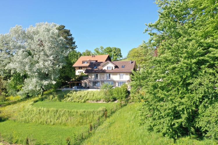 Propriété d'architecte intégralement rénovée