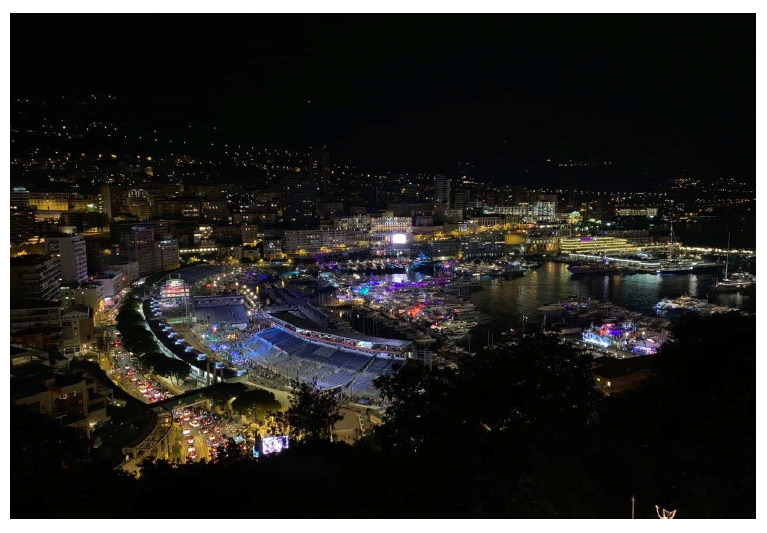 Monaco Ville : 3 Pièces Rénové avec Vue Mer, Port et Grand Prix