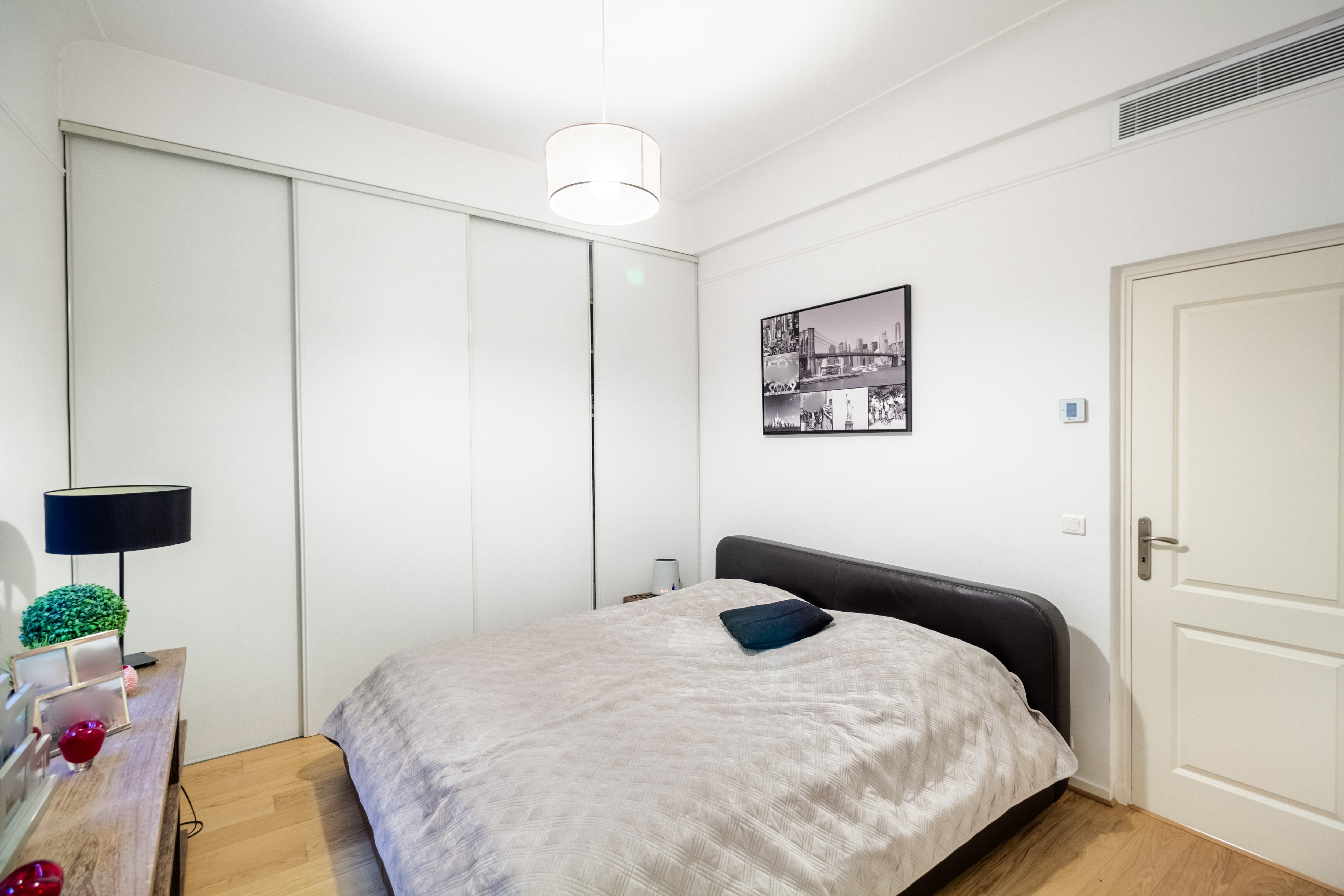 Palais Bosio: Appartement de 3 Pièces avec Terrasse - Calme