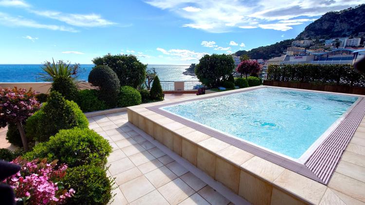 mu1FP_terrasse-piscine-1776431833.jpg