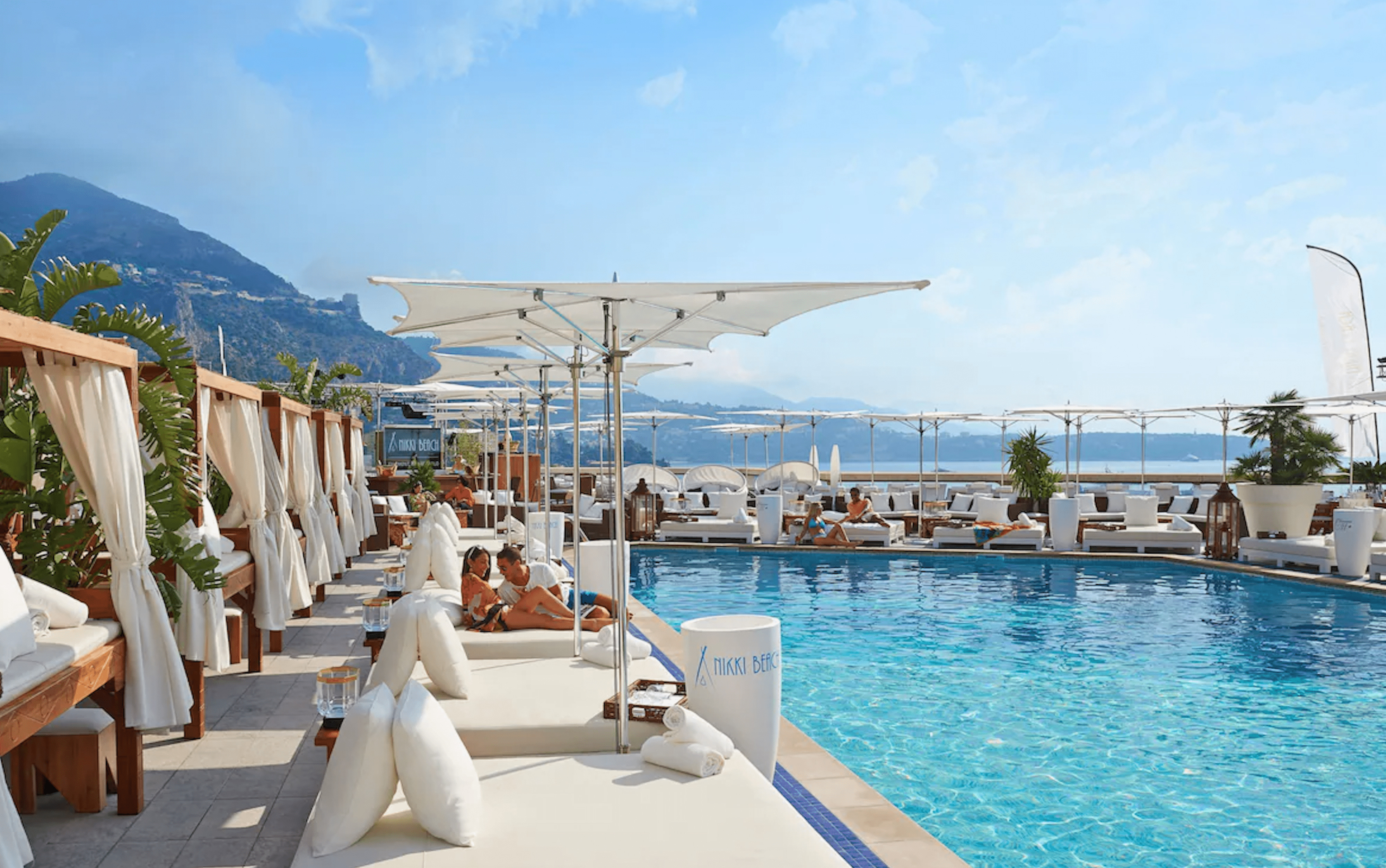FAIRMONT RÉSIDENCE - Studio de luxe meublé en location avec vue sur la mer