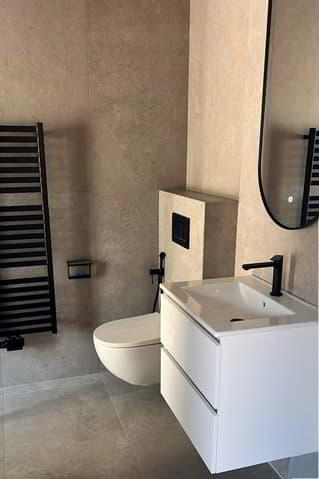 Maison moderne entièrement rénovée