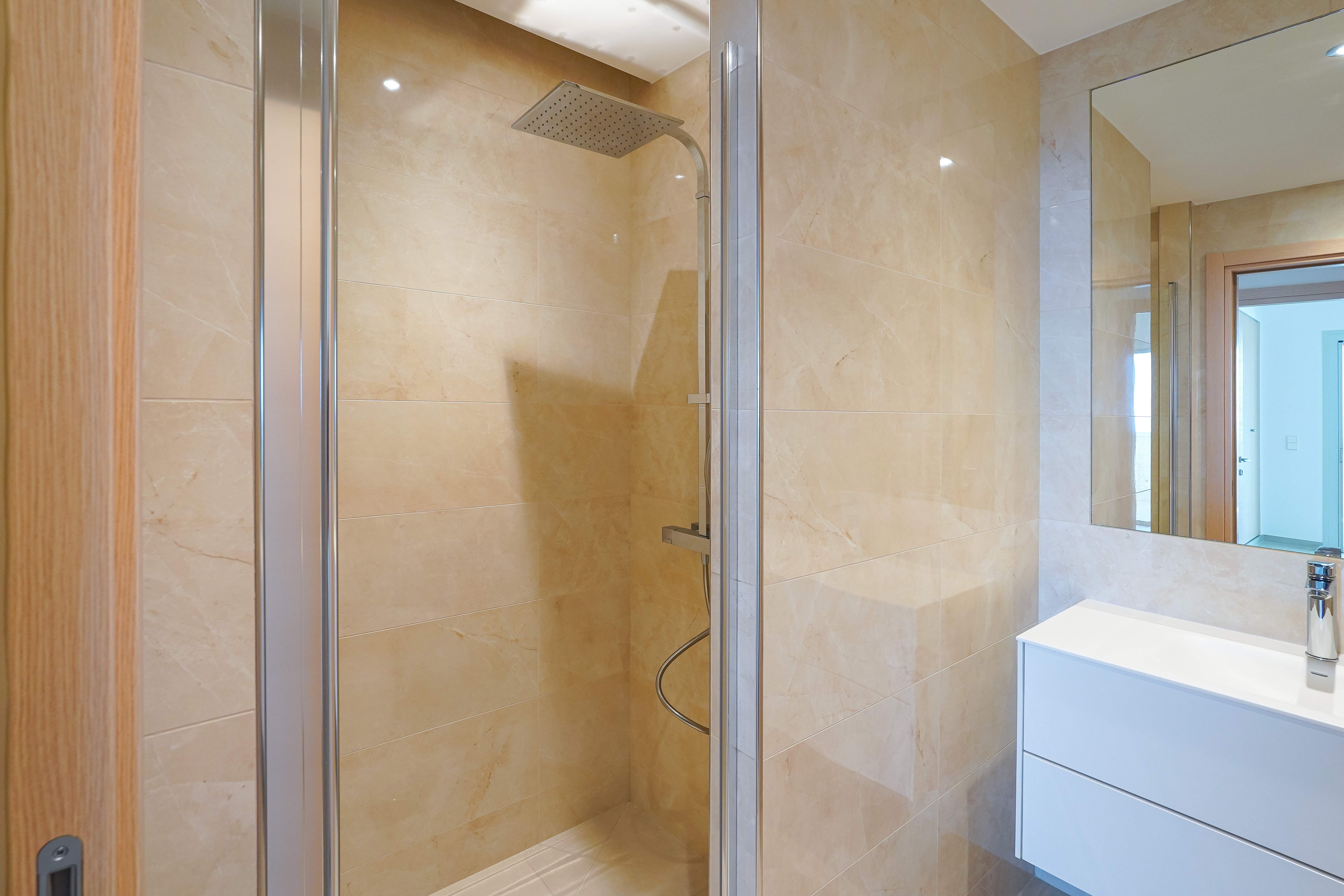 nhhhS_sdd-bis-valeri-agency-barnes-monaco-1781881033.jpg