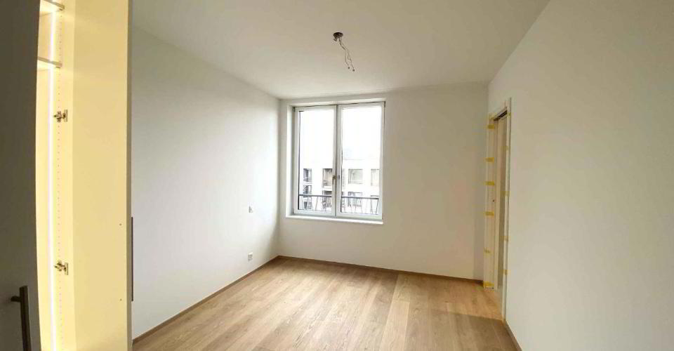 OcuVx_lookmove_237627978_5.jpg