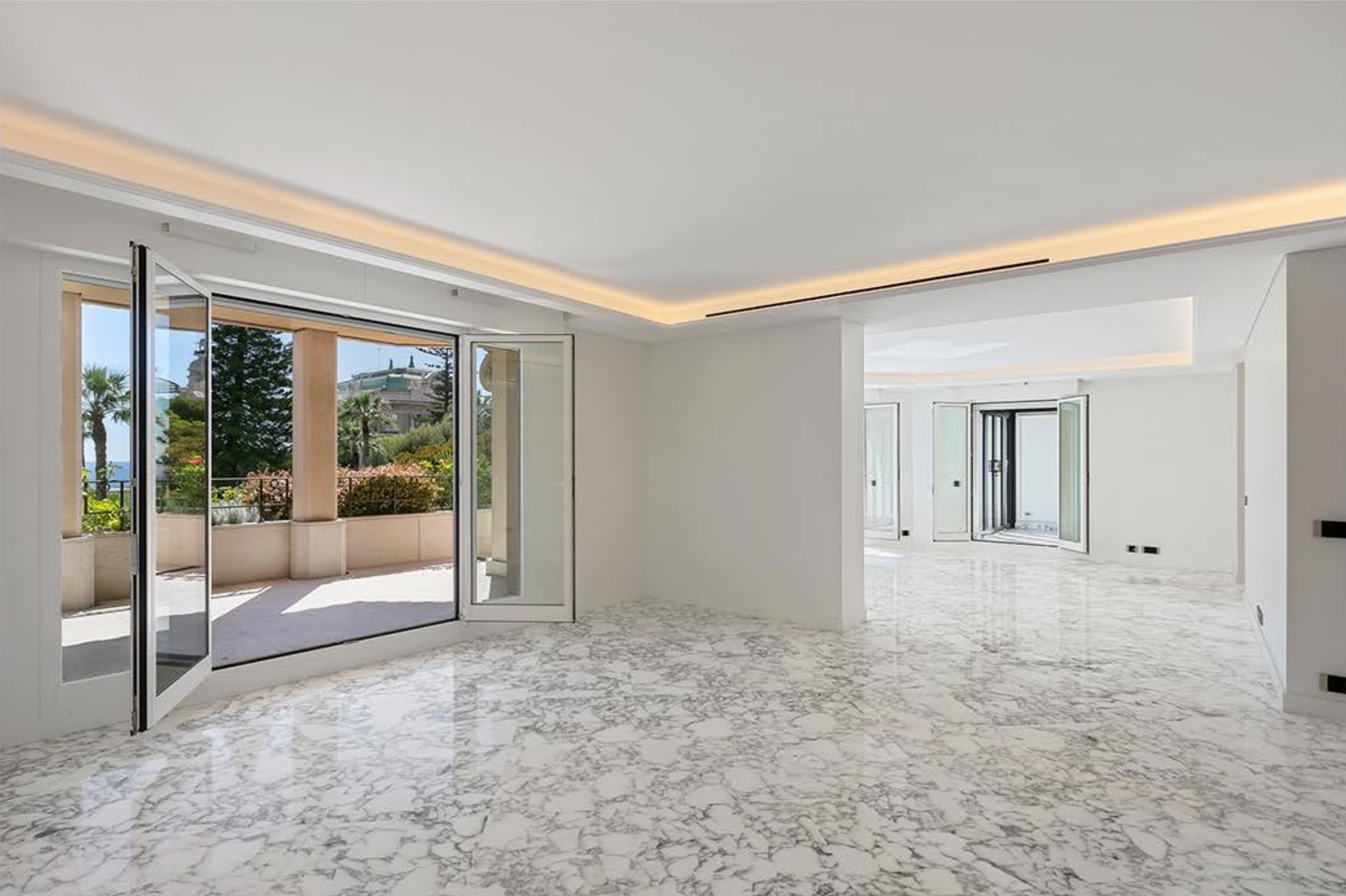 APPARTEMENT 5 PIECES DE GRAND STANDING
