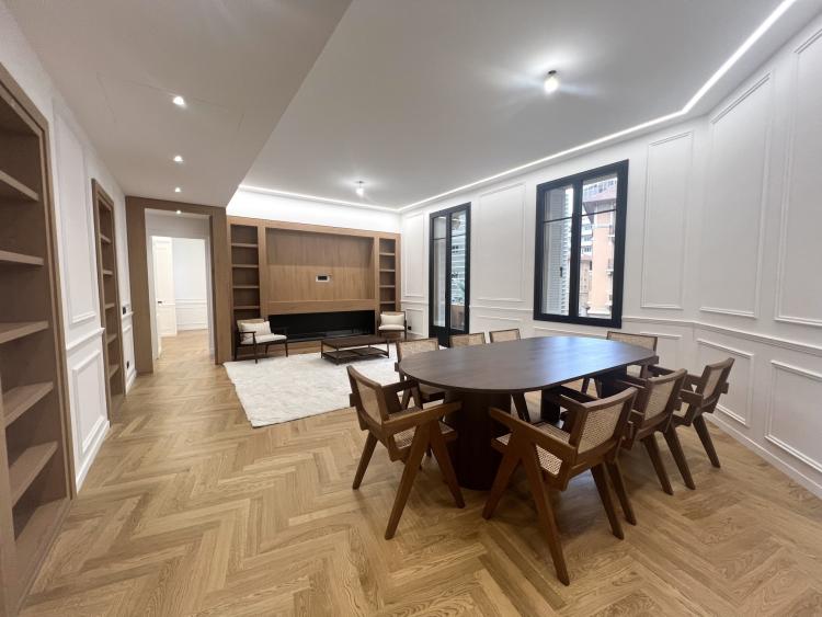 MAGNIFIQUE 5 PIÈCES RÉNOVÉ - FRANZIDO PALACE