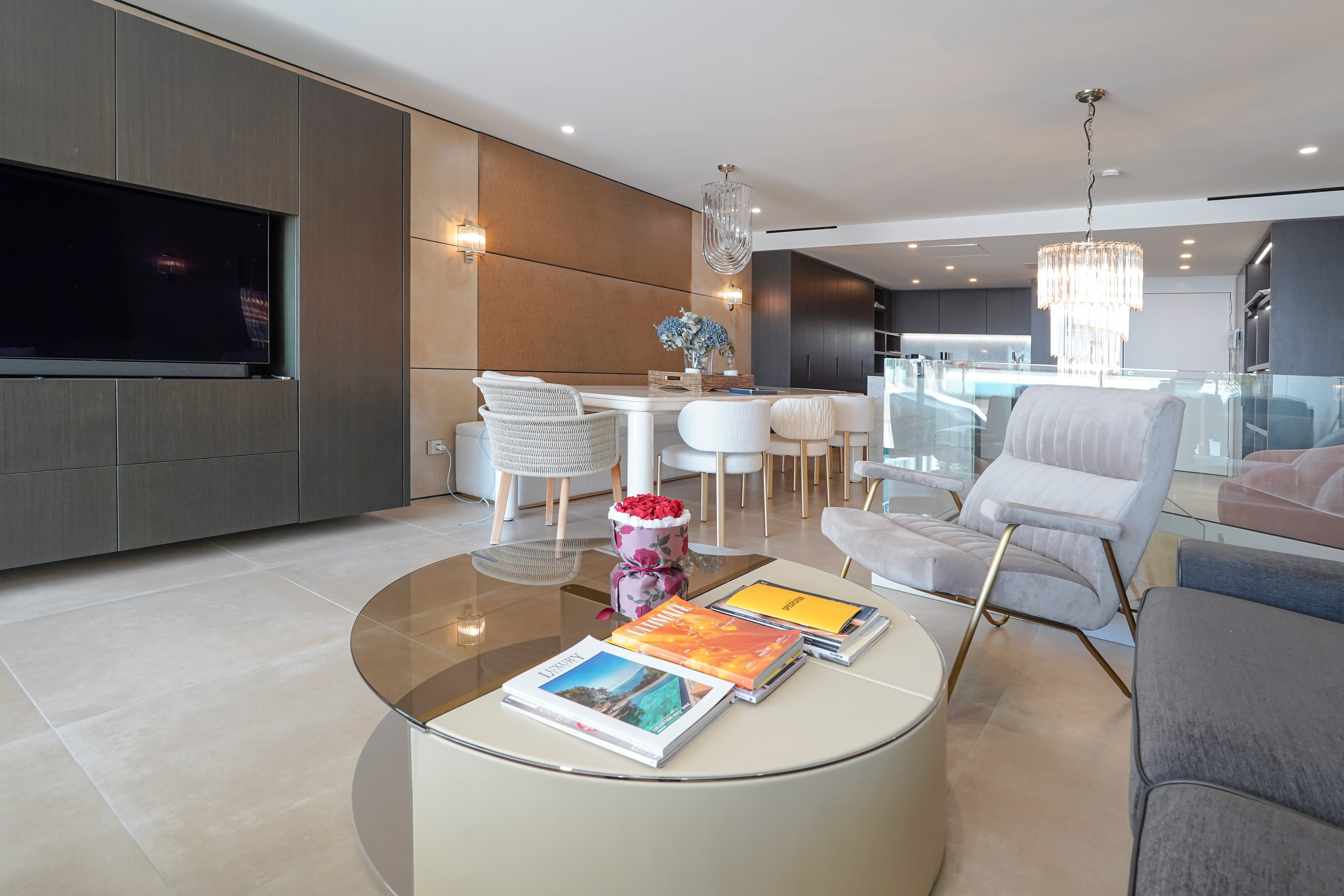 ovHm3_salon-mc-star-barnes-valeri-agency-monaco-1773919101.jpg