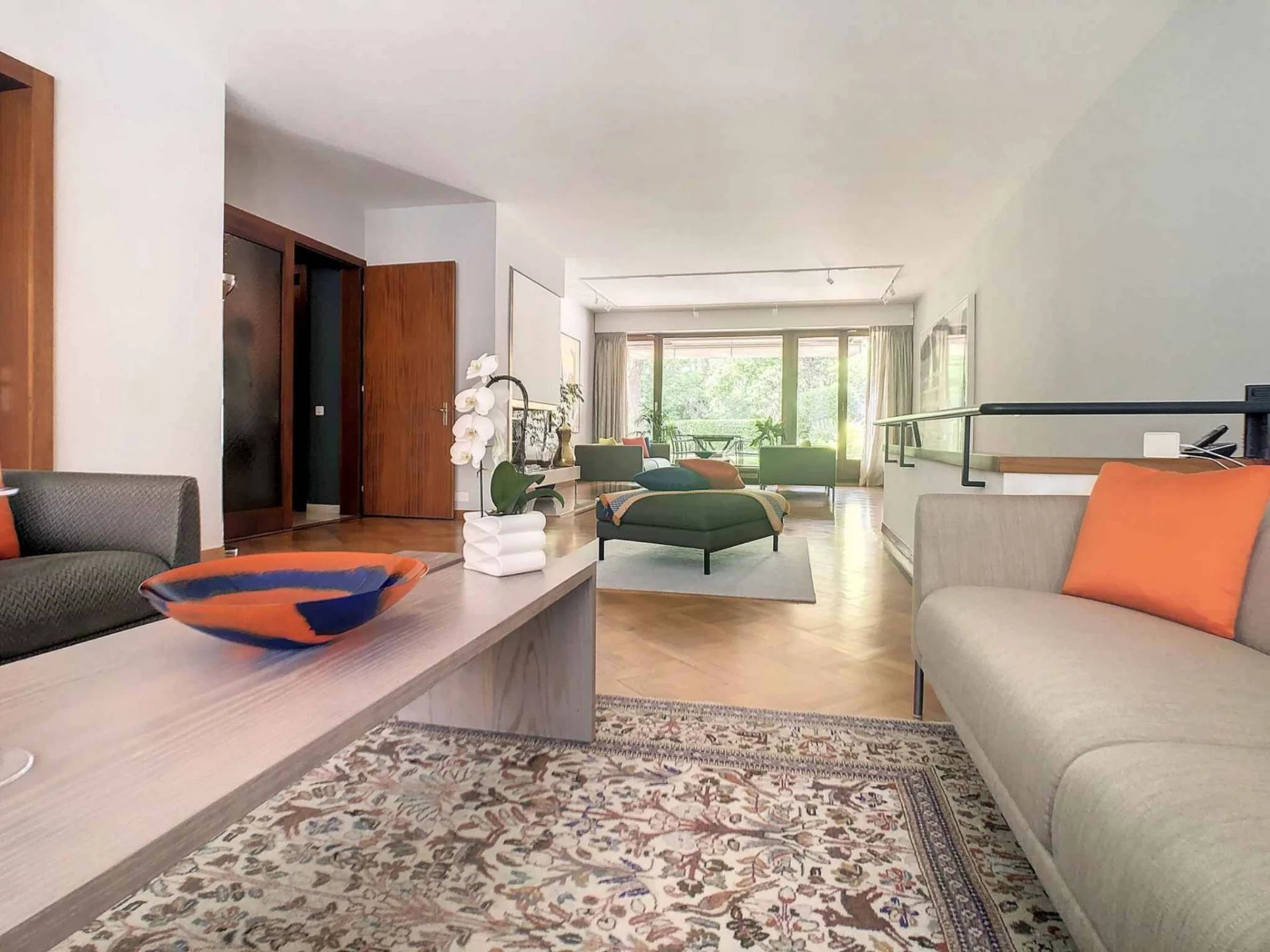 PFCcJ_lookmove_226173643_5.jpg