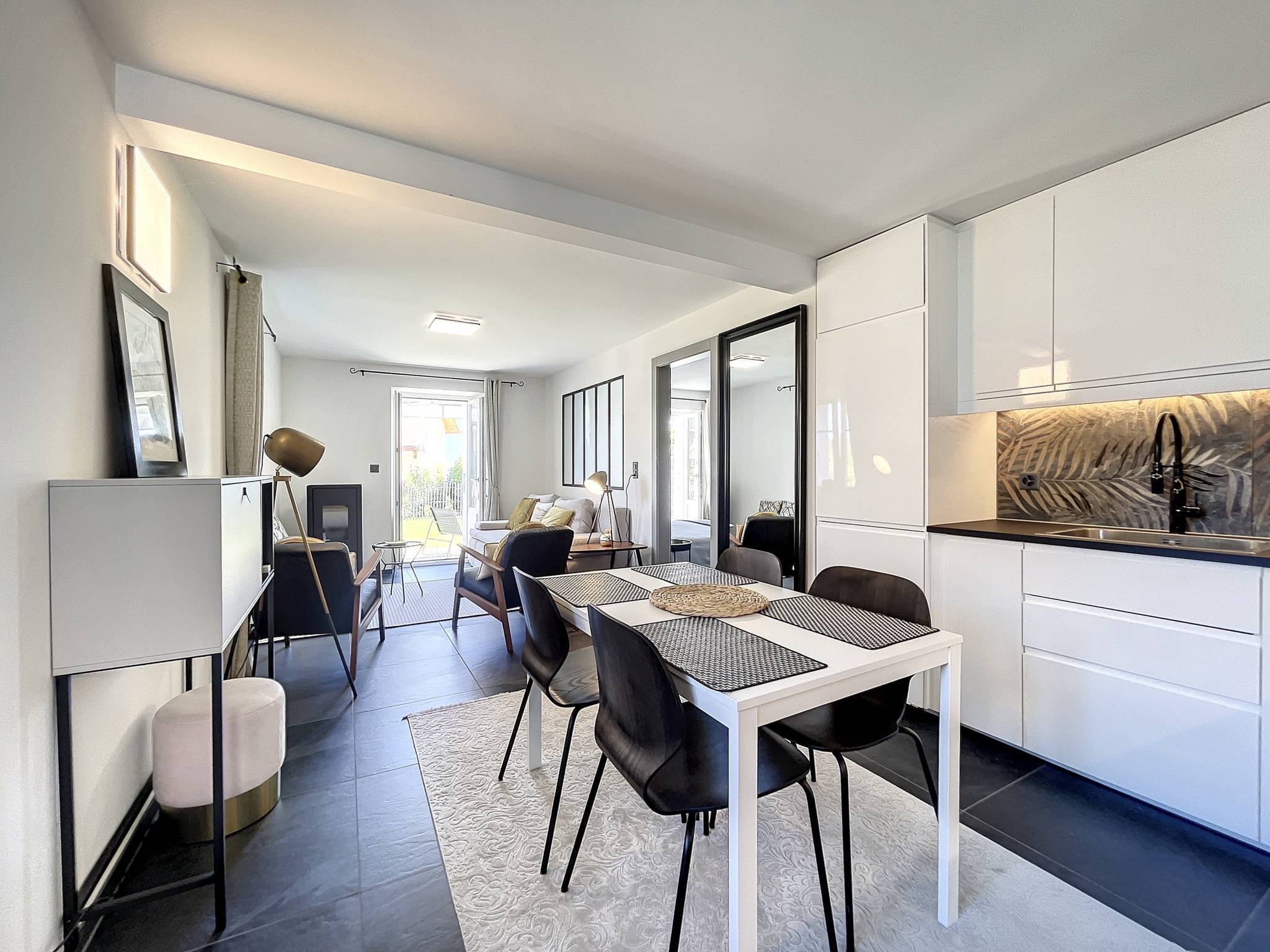 Maison de 2 appartements, située au coeur du village de Saint-Gingolph
