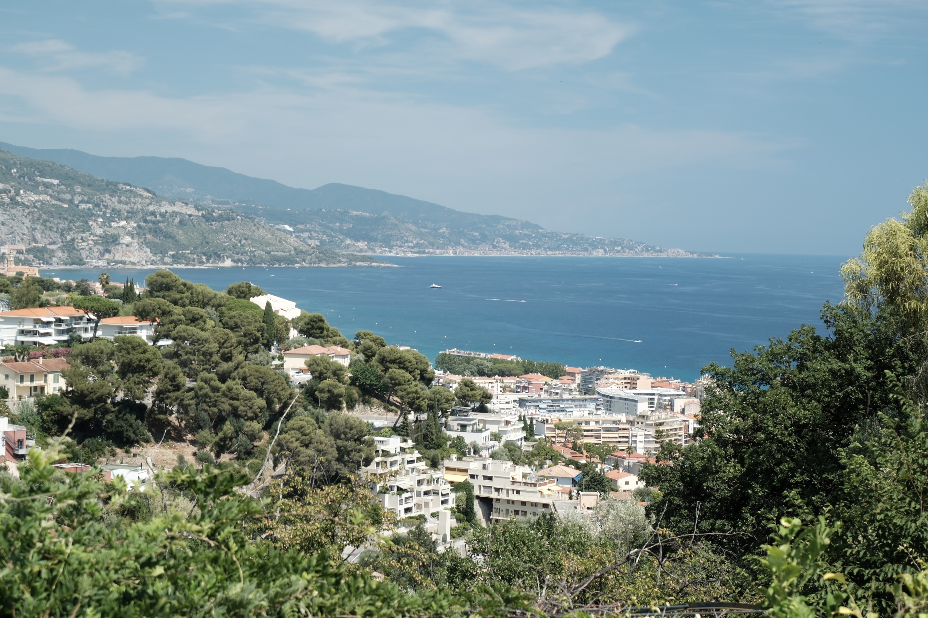 VENTE MAGNIFIQUE VILLA AVEC PISCINE RCM