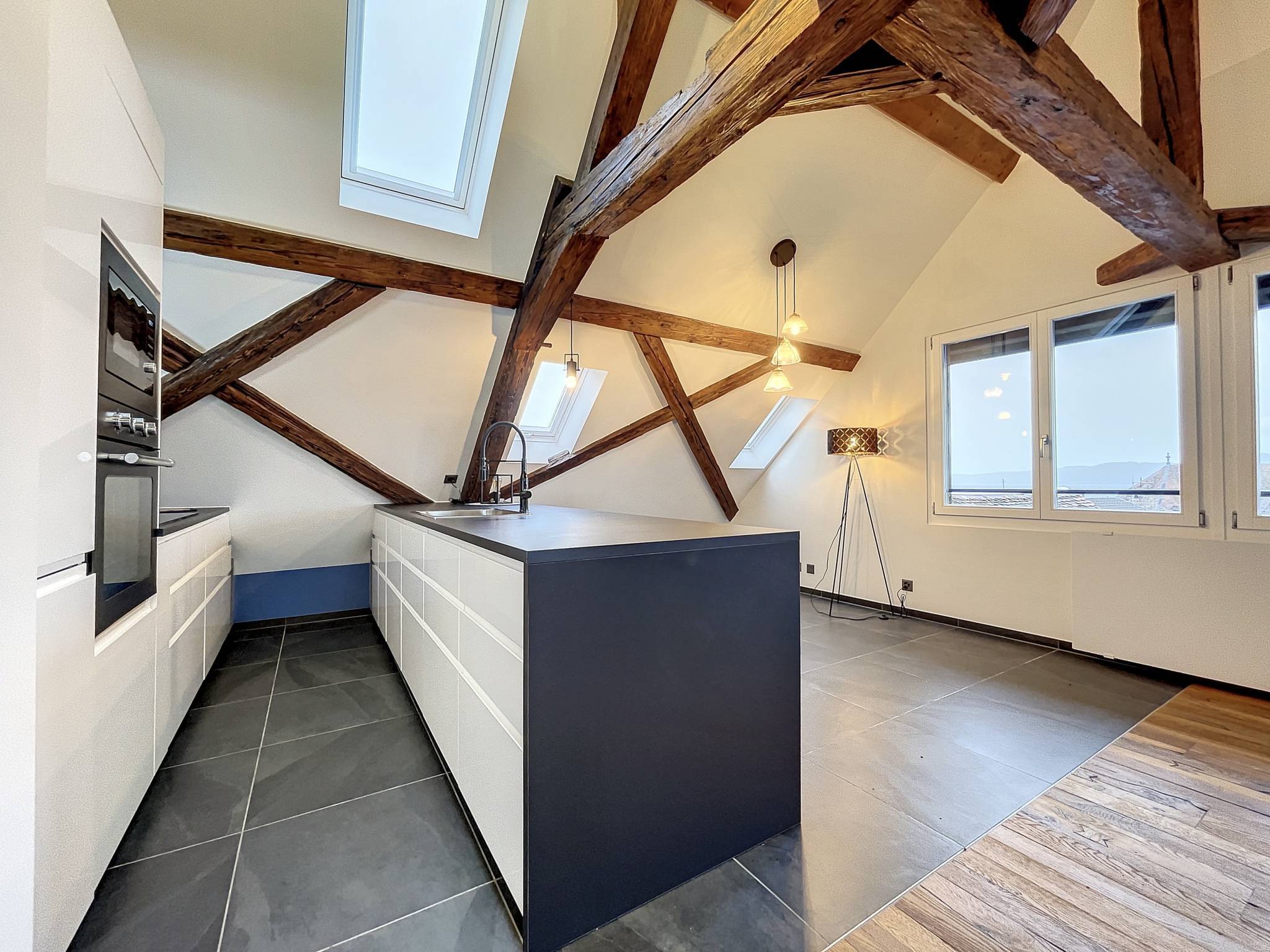Maison de 2 appartements, située au coeur du village de Saint-Gingolph