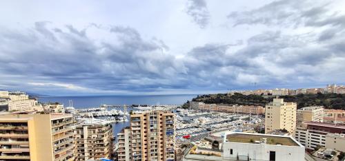 Le Soleil d'Or - Boulevard Rainier III