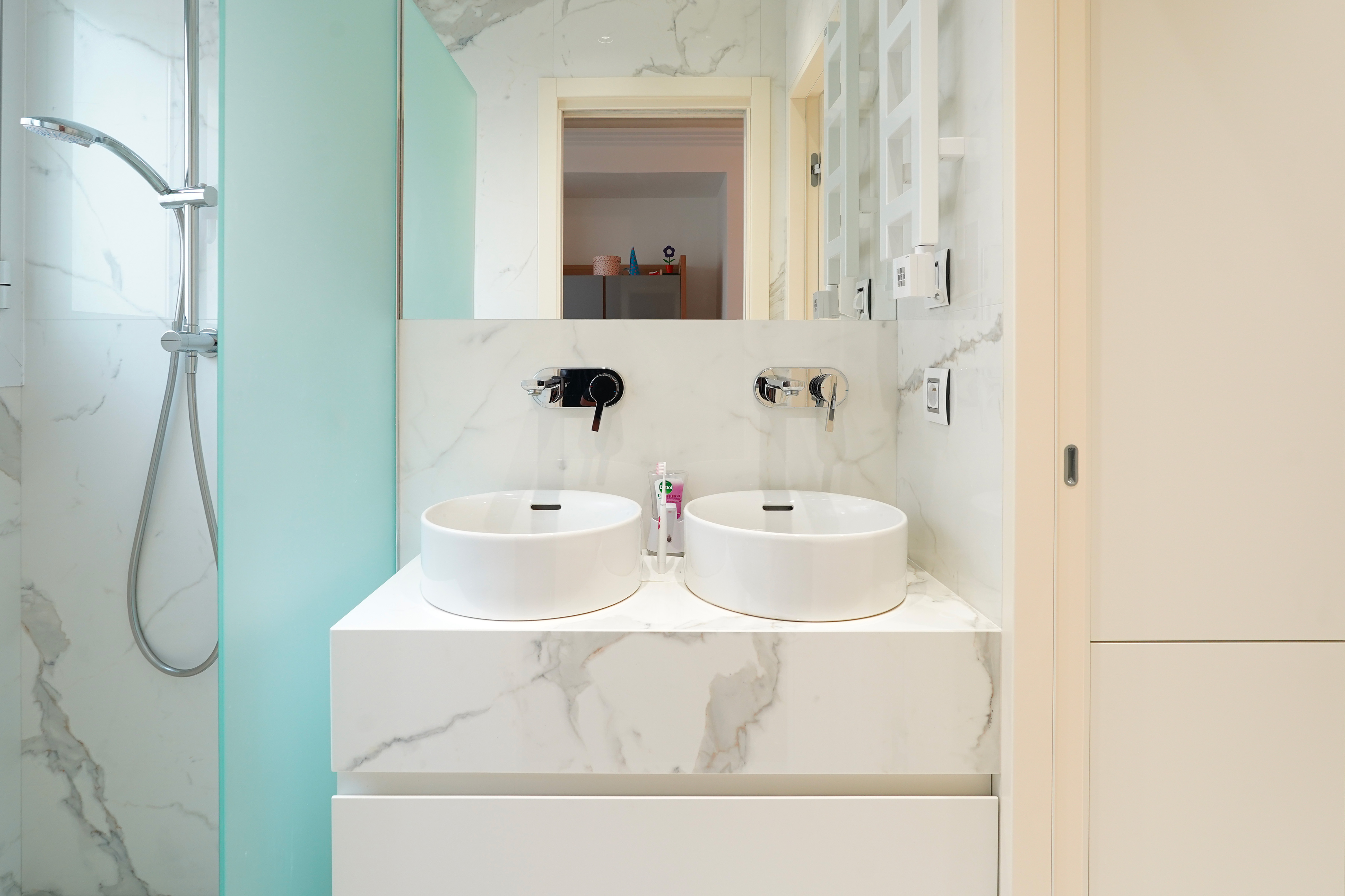 qsuel_sdd-chambre-2-bermuda-jardin-exotique-barnes-monaco-1755784594.jpg