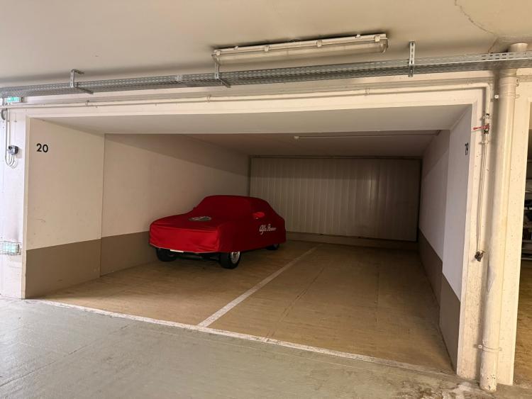 Garden House: Double emplacement de parking pour 4 voitures