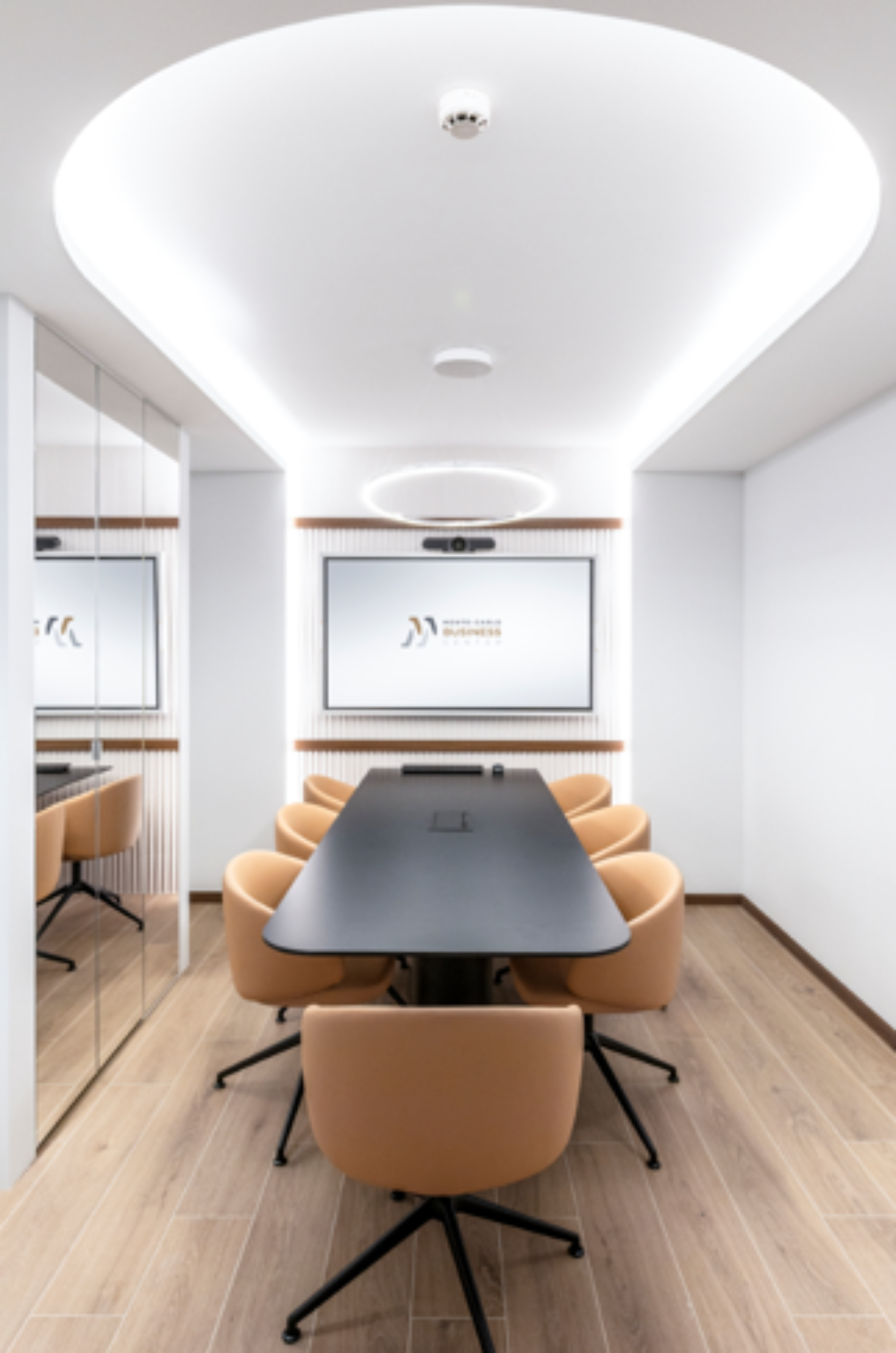 PORT HERCULE: bureau de 13m2 en location