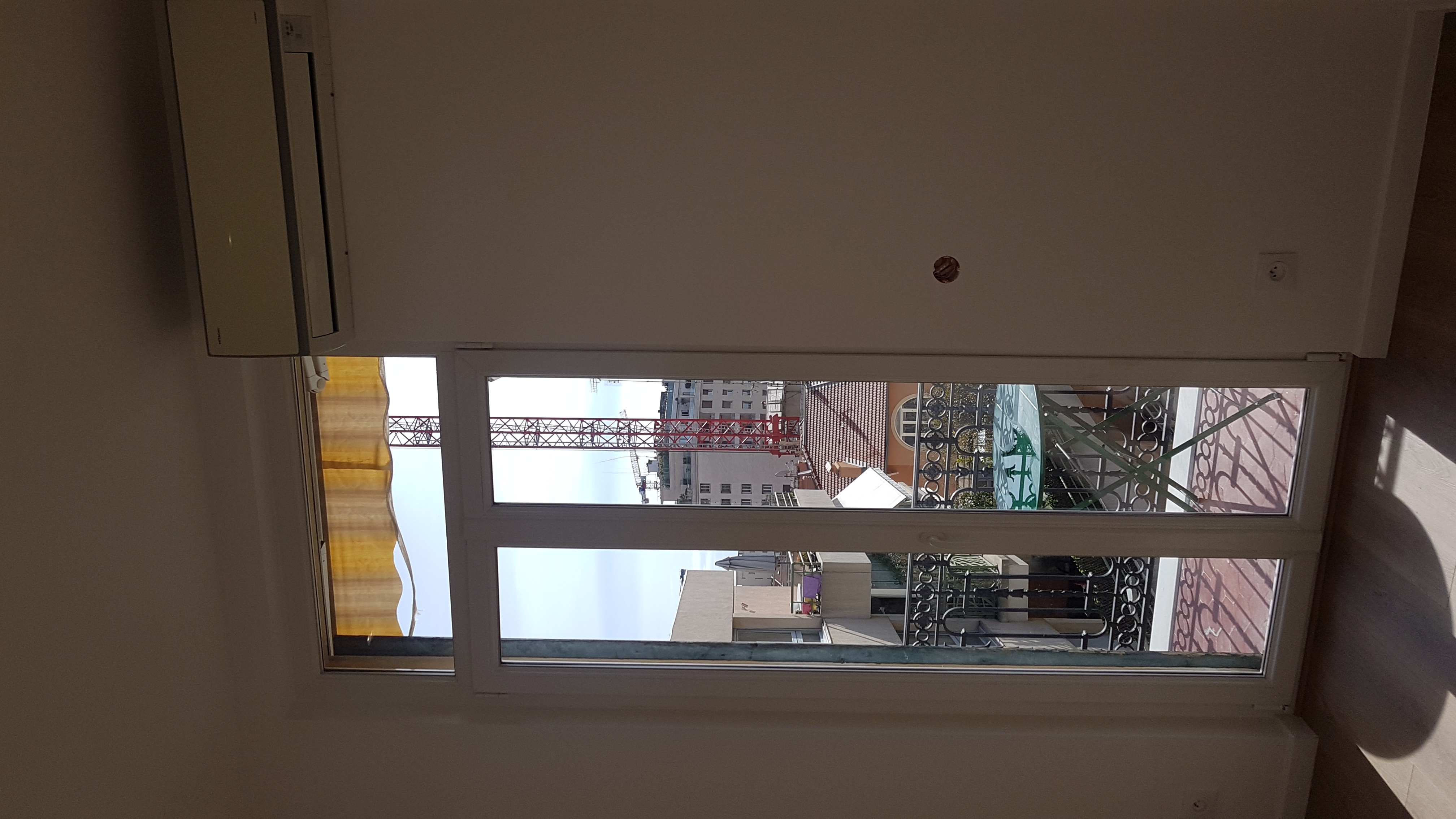 T5gGW_appartement-beausoleil_pasteur_2d_balcon_chbre.jpg