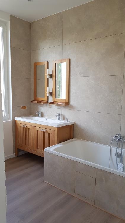 TFNUF_appartement-beausoleil_pasteur_2d_sdb.jpg