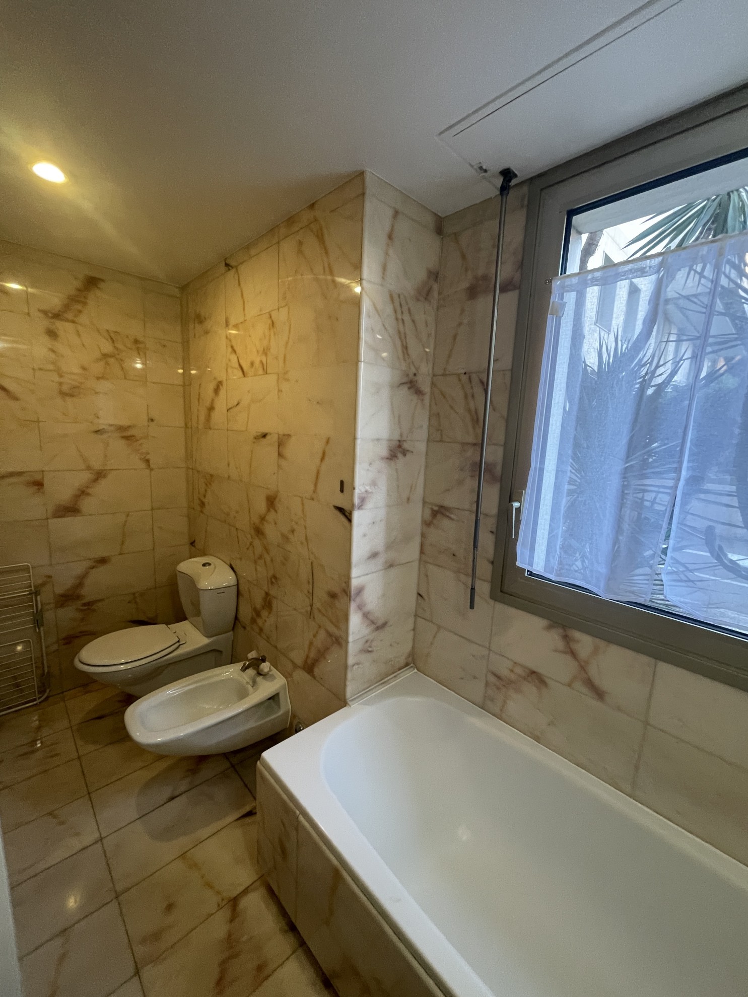 LES OLIVIERS - STUDIO - JARDIN EXOTIQUE