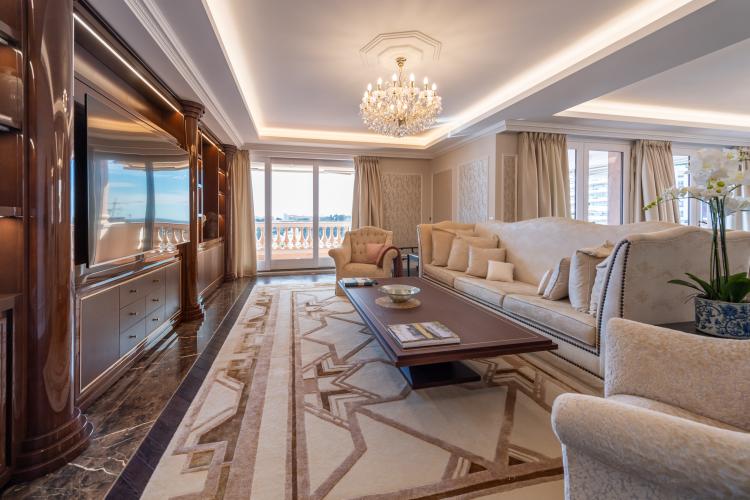 VILLA DE ROME - Appartement de maître - Vue mer