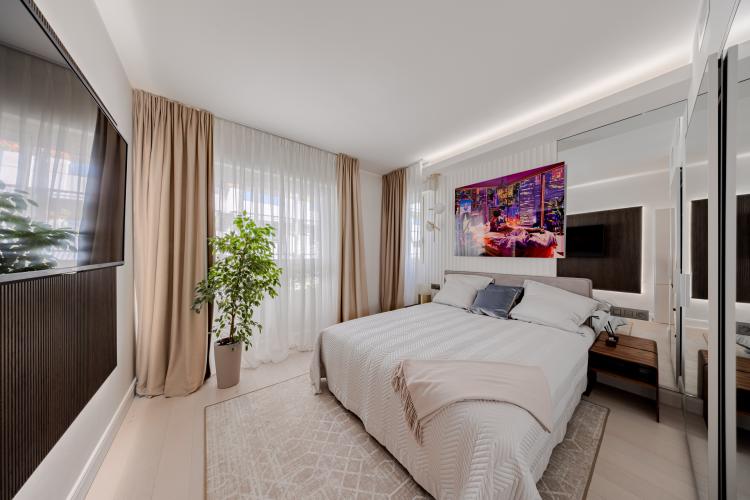 MAGNIQUE PENTHOUSE RENOVE