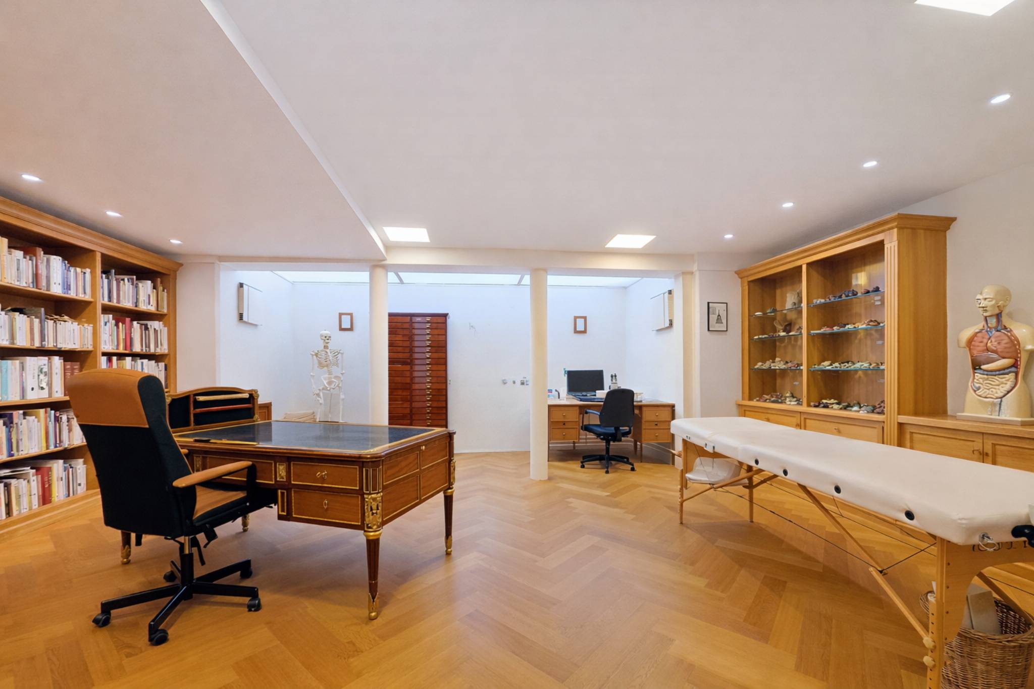 Quartier prisé ! Maison de maître + terrain constructible