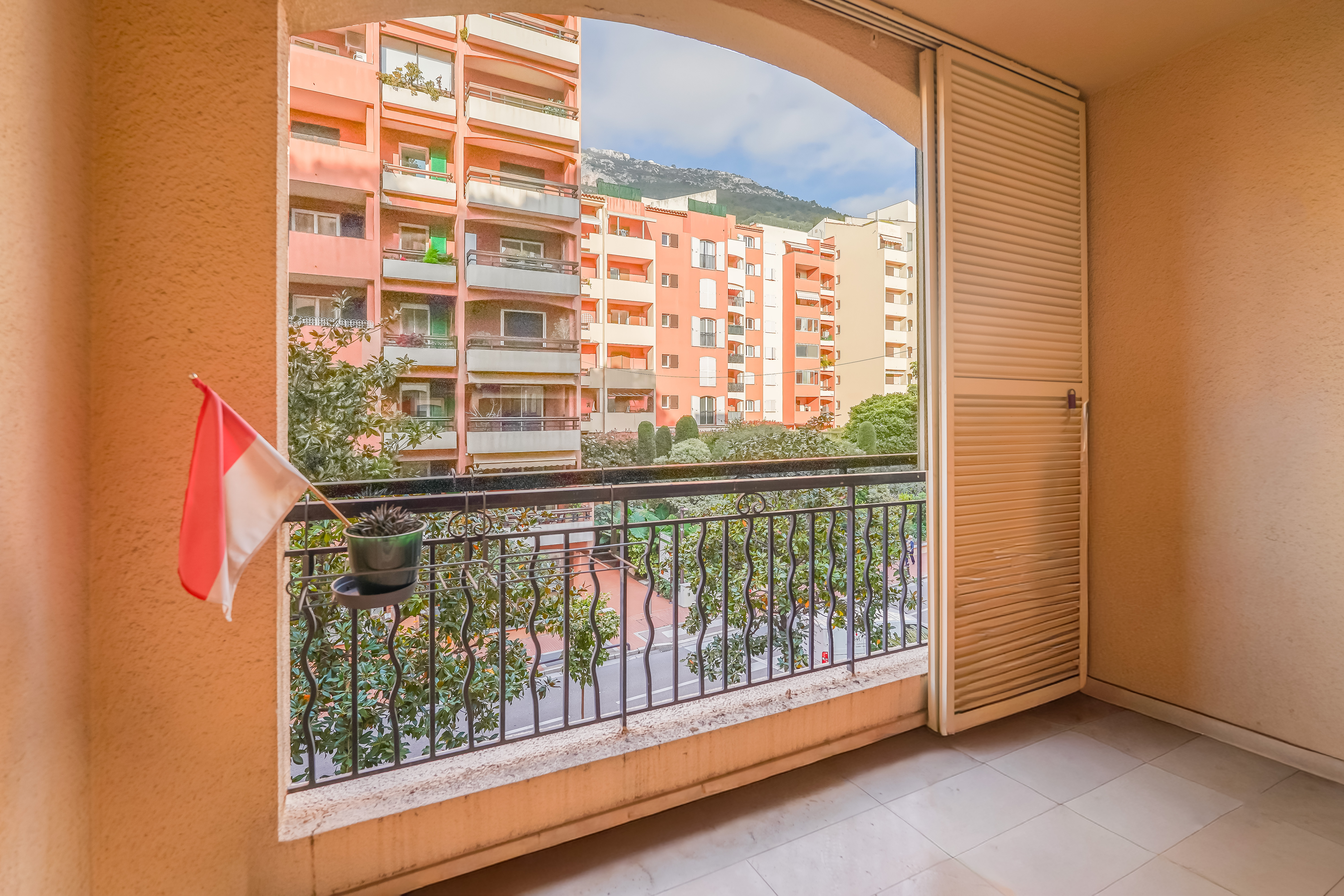 TZMTV_terrasse-barnes-valeri-agency-monaco-1775828903.jpg