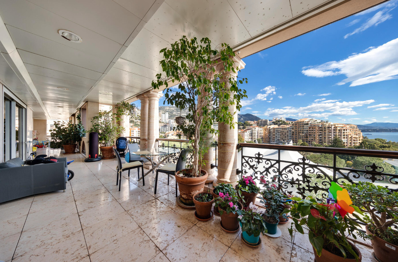 SEASIDE PLAZA - APPARTEMENT 3 PIÈCES - VUE MER