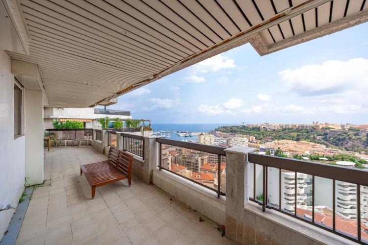3 PIECES RENOVÉ AVEC VUE MER