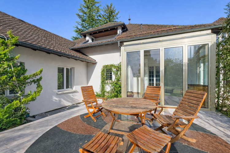 Quartier prisé ! Maison de maître + terrain constructible