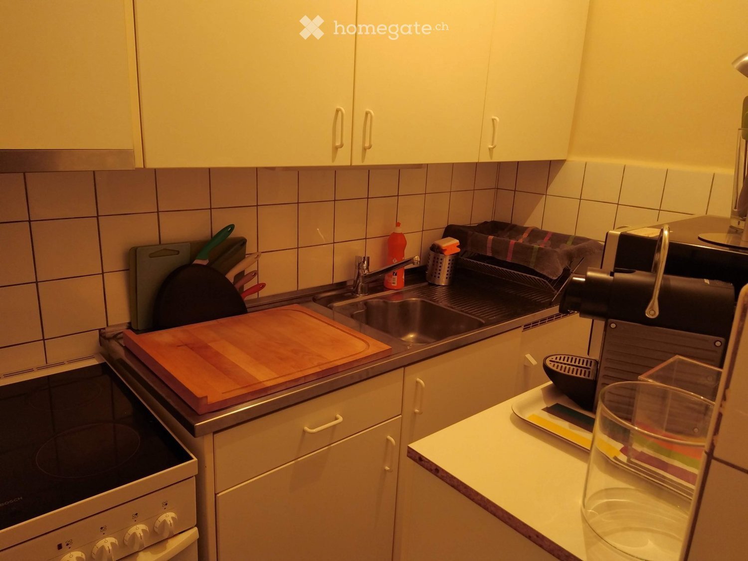 V6NU1_lookmove_237424352_3.jpg