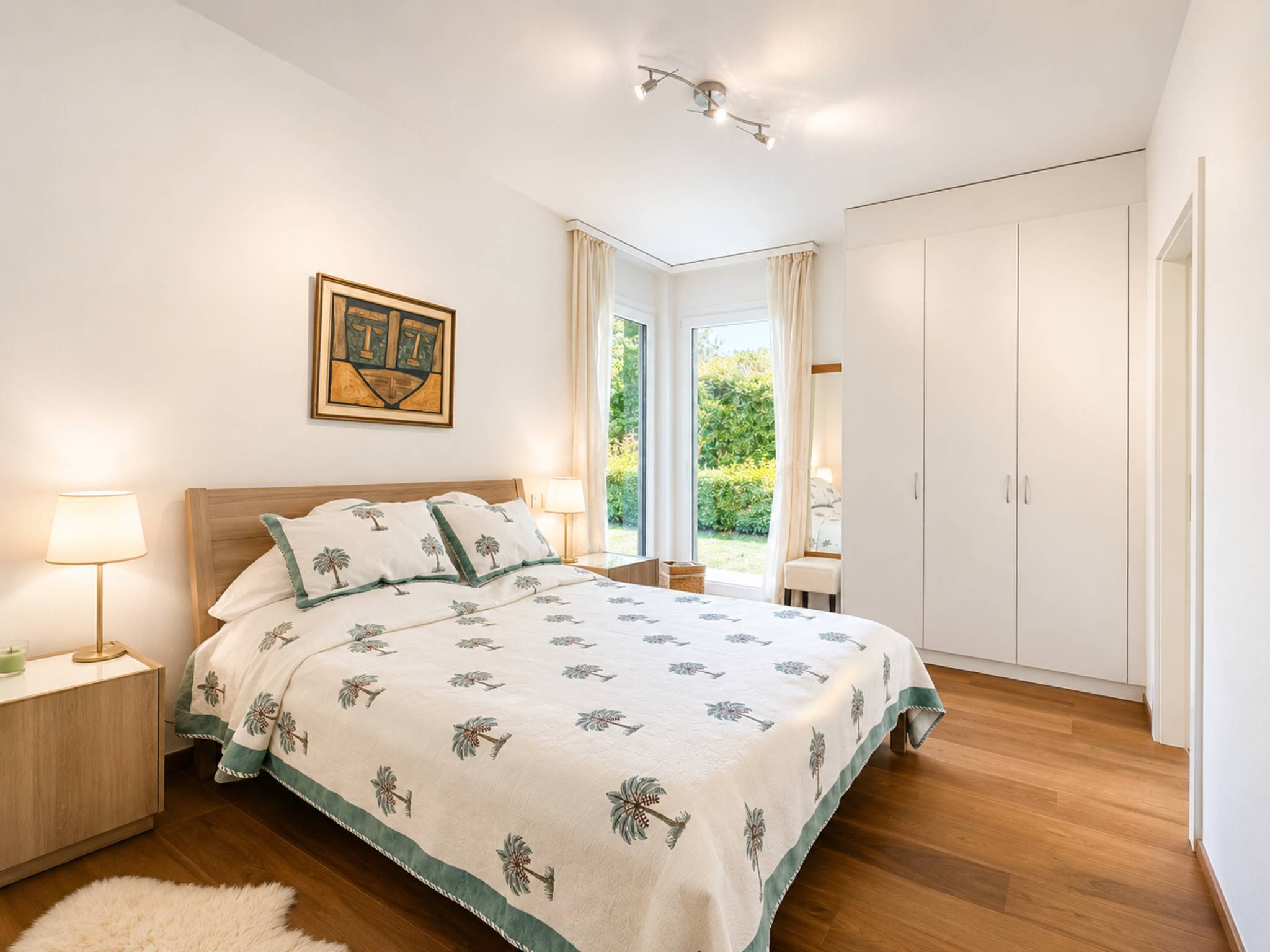 Appartement de standing de plus de 360 m2 avec vue sur le lac