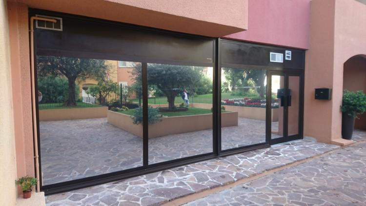 VjELO_vitrine-moyen--1728663554.jpg