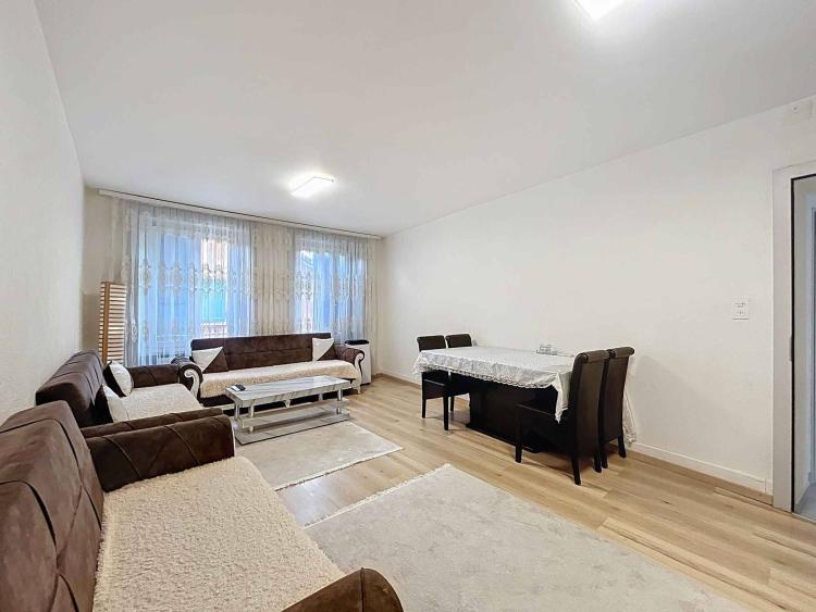 IMMEUBLE DE RENDEMENT AVEC LOCAL COMMERCIAL ET APPARTEMENTS