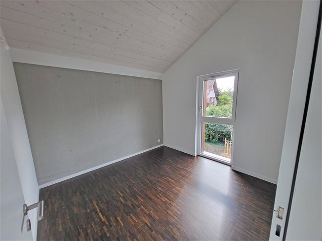Neue THPE-Doppelhaushälfte mit 125 m² + Erdgeschoss