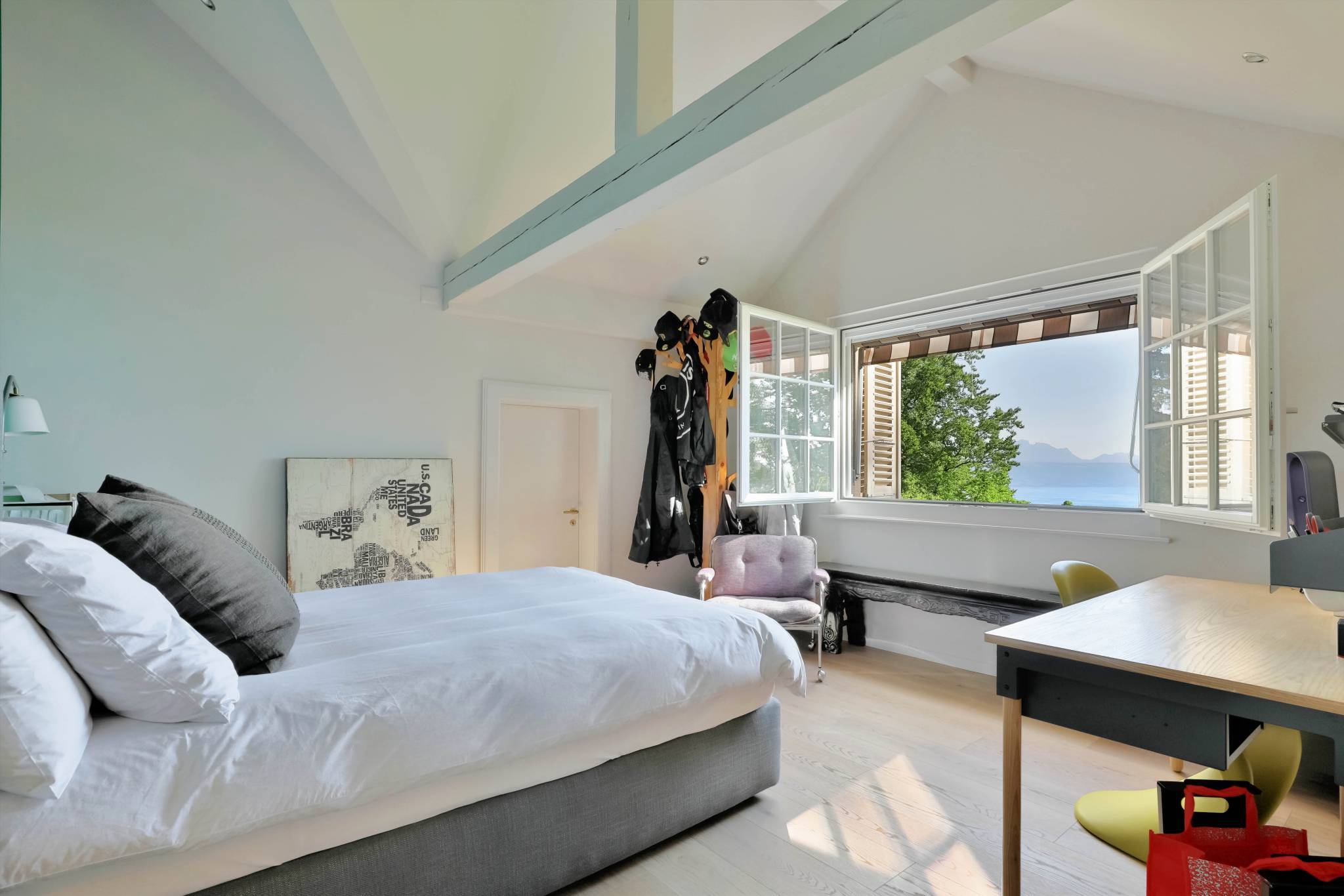 Propriété d'architecte intégralement rénovée