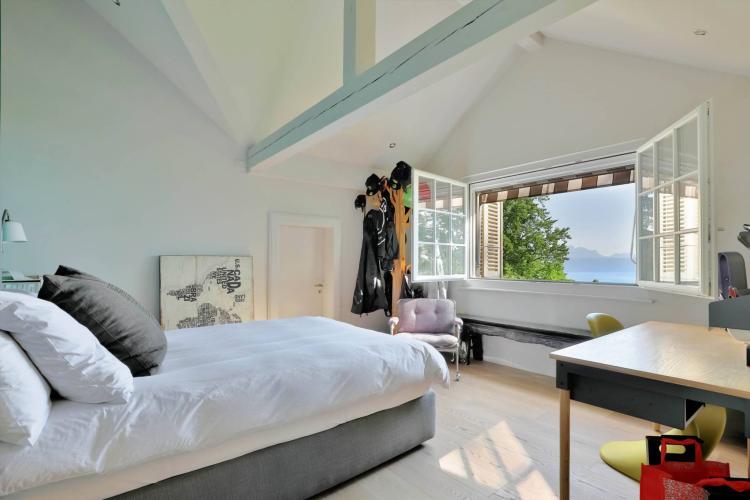 Propriété d'architecte intégralement rénovée