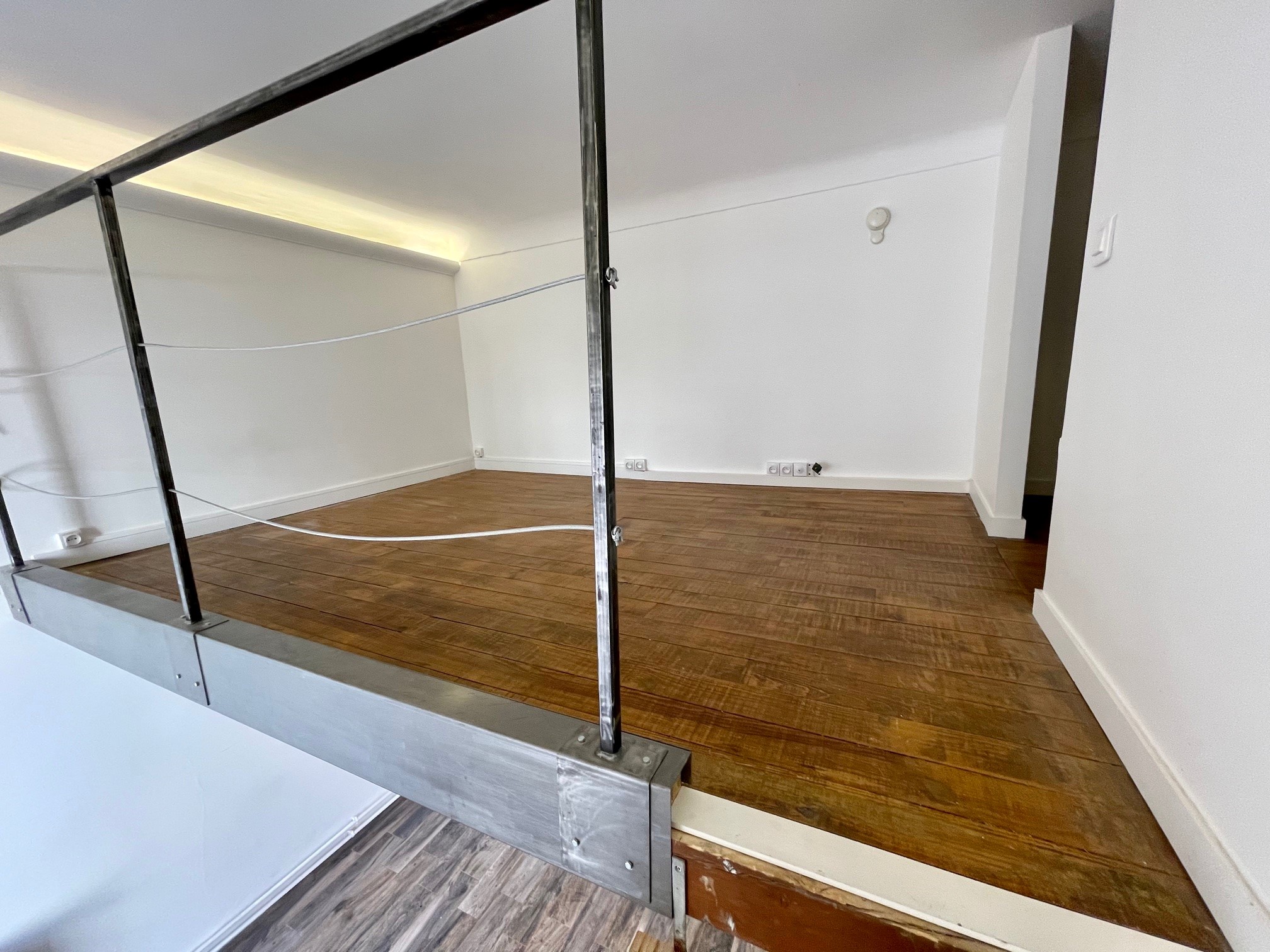 CARREÉ D'OR | PALAIS DE LA SCALA | STUDIO AVEC MEZZANINE