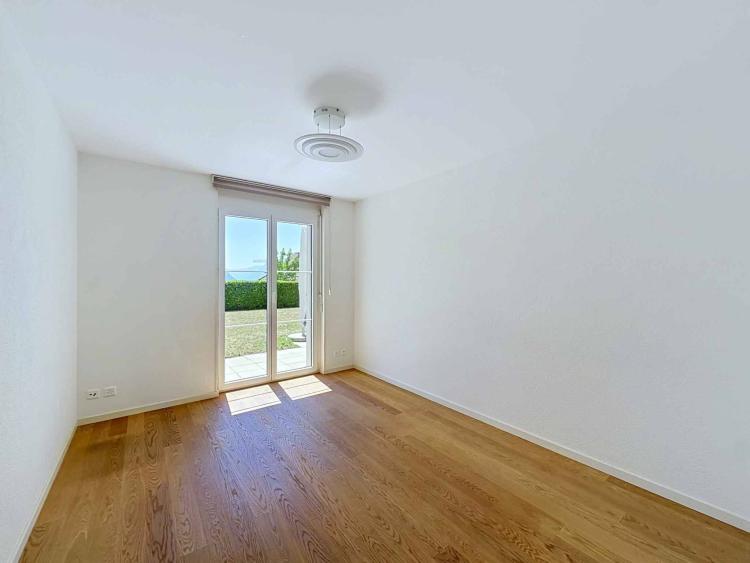 Spacieux appartement de 5.5 pièces avec terrasse et grand jardin