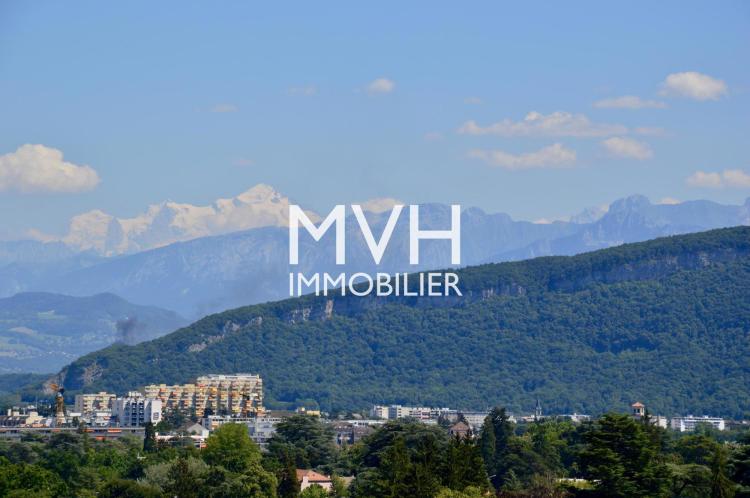 YhLdv_lookmove_235030772_1.jpg